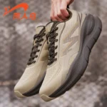 Guirenniao Streamer men's shoes new soft-soled running shoes, shock-absorbing, water-repellent leather sports shoes, wear-resistant, suitable for autumn and winter outdoor activities - Image 4